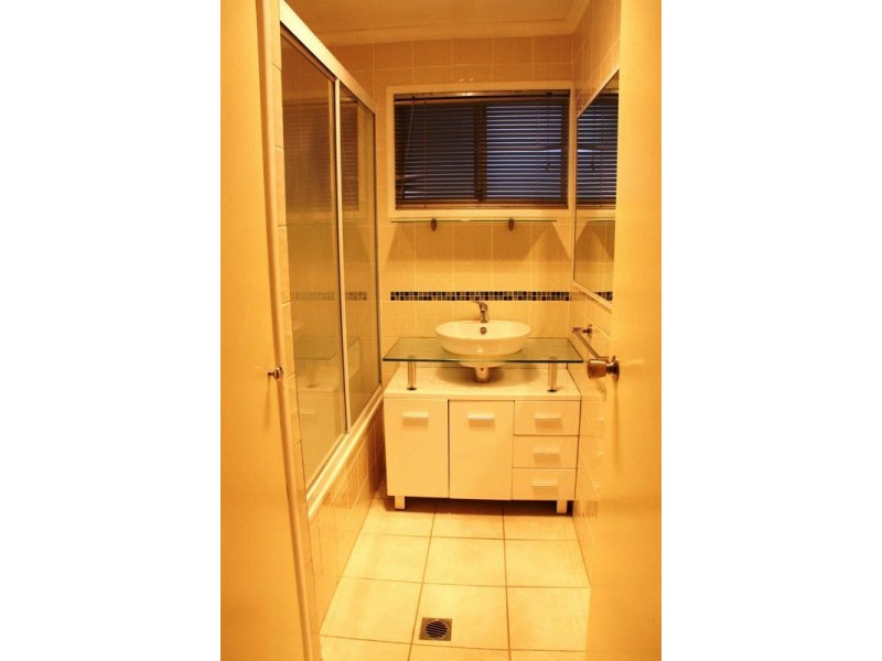 2 Burton Court, Boronia Heights QLD 4124