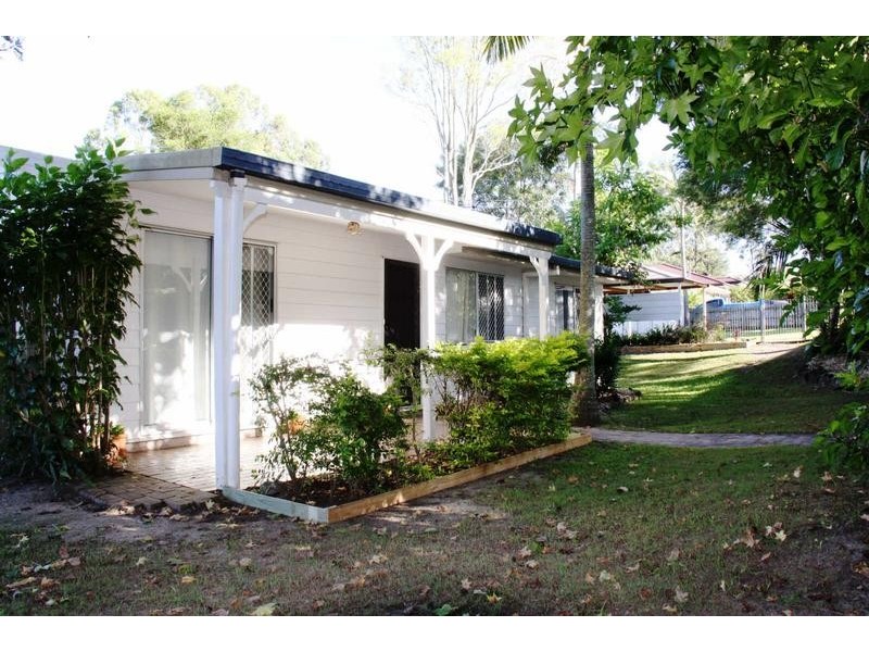 2 Burton Court, Boronia Heights QLD 4124