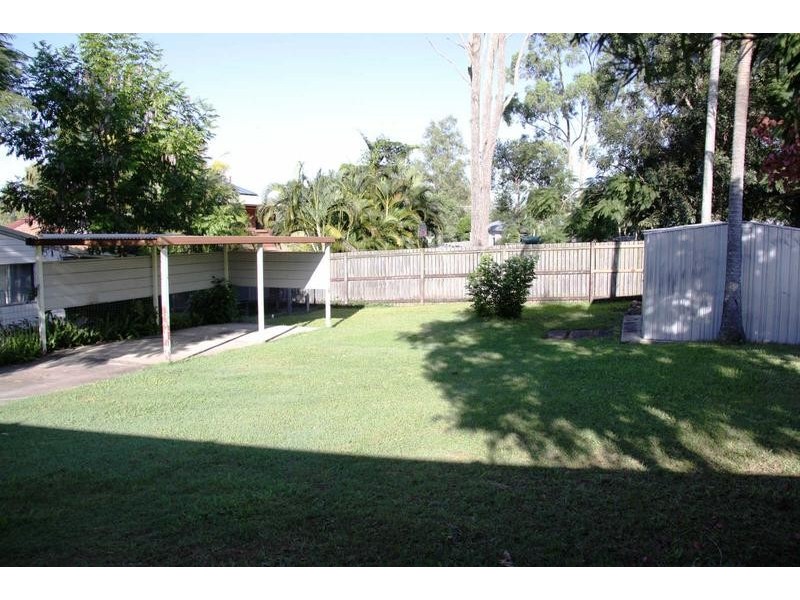 2 Burton Court, Boronia Heights QLD 4124