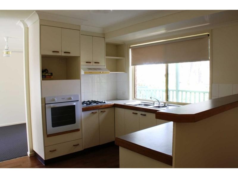 21 Edith Drive, North Ipswich QLD 4305