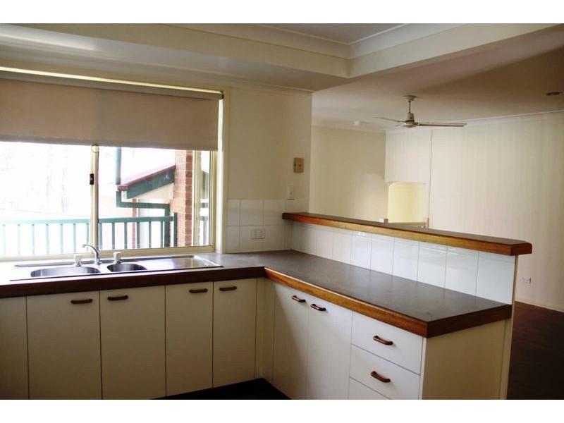 21 Edith Drive, North Ipswich QLD 4305