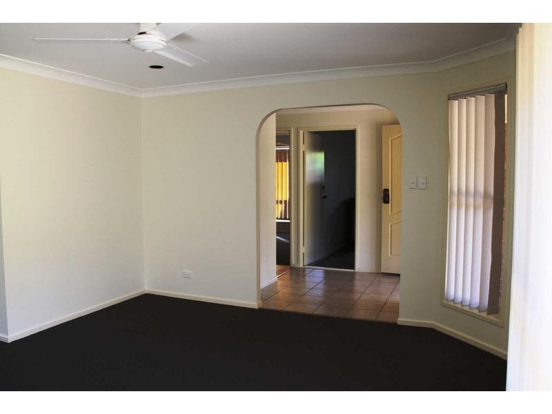 21 Edith Drive, North Ipswich QLD 4305