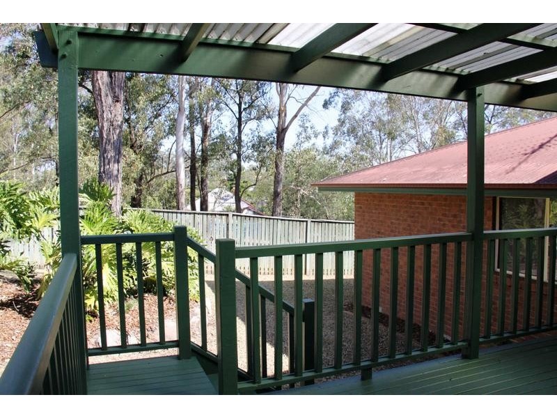 21 Edith Drive, North Ipswich QLD 4305