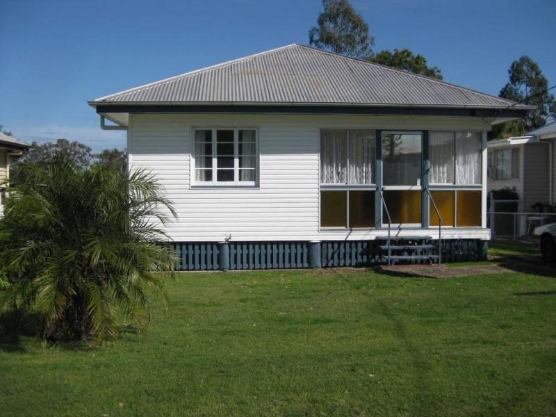 23 Vineyard Street, One Mile QLD 4305