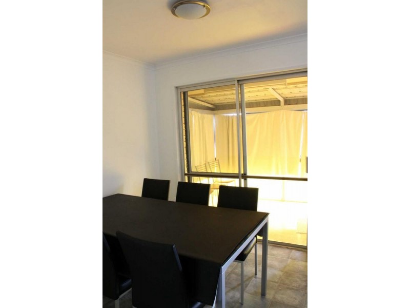 9 Rumsey Drive, Raceview QLD 4305