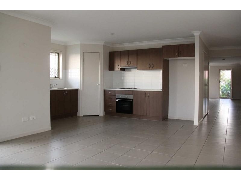 30 Sea Eagle Drive, Lowood QLD 4311