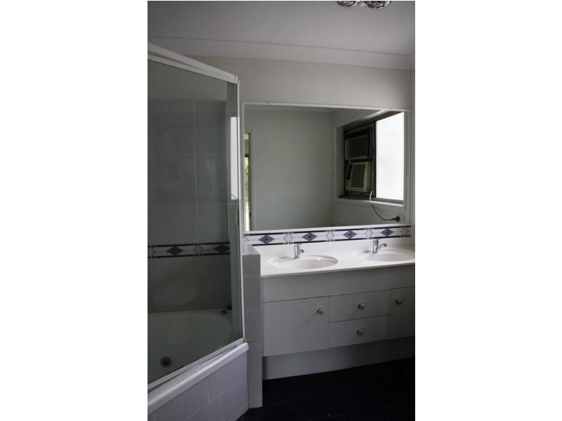 439 Brisbane Corso, Yeronga QLD 4104