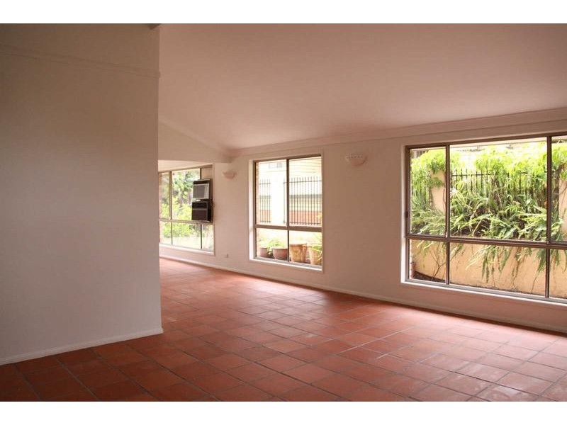 439 Brisbane Corso, Yeronga QLD 4104