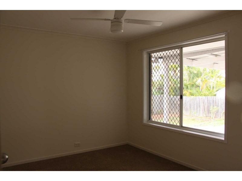 51 Bottlebrush Drive, Regents Park QLD 4118