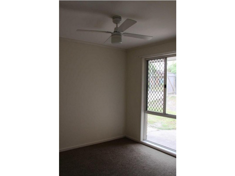 51 Bottlebrush Drive, Regents Park QLD 4118