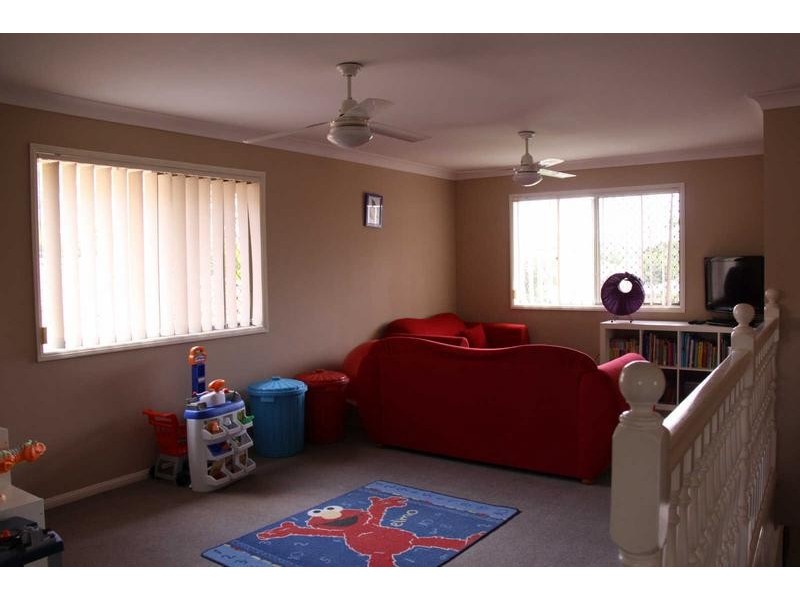 10 Stevenson Road, Calamvale QLD 4116