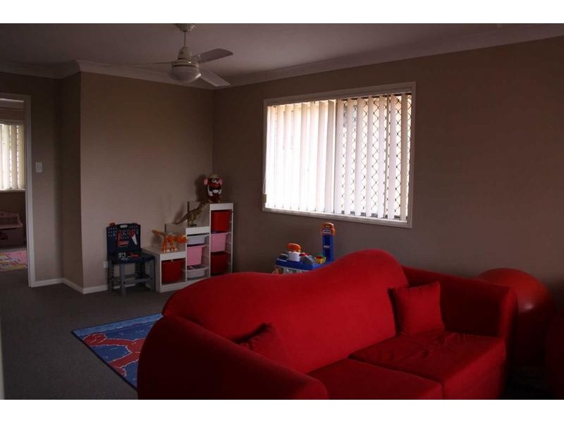 10 Stevenson Road, Calamvale QLD 4116