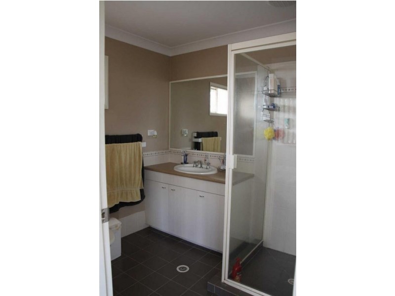 10 Stevenson Road, Calamvale QLD 4116