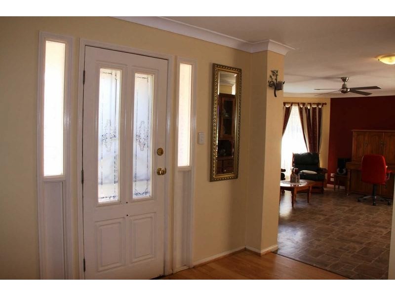 4 Fox Court, Ormeau Hills QLD 4208