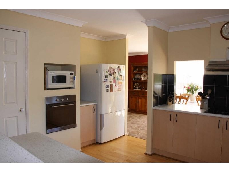 4 Fox Court, Ormeau Hills QLD 4208