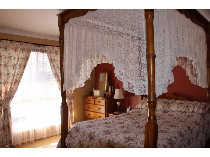 4 Fox Court, Ormeau Hills QLD 4208