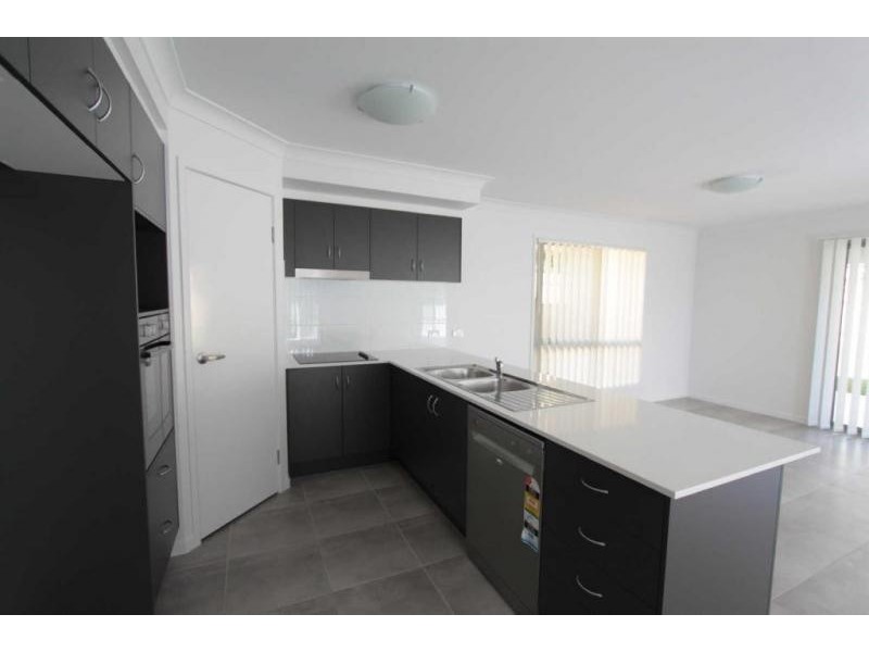 114 Delancey Street, Ormiston QLD 4160