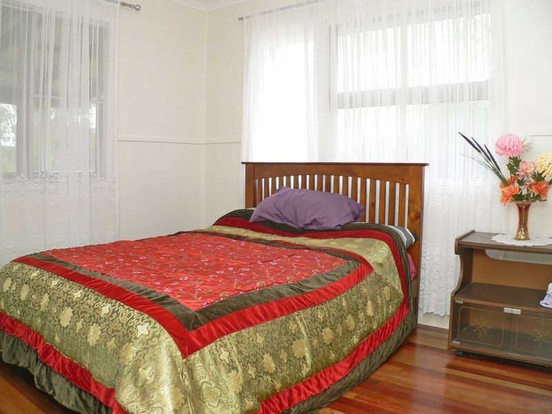 6 Melbourne Street, Brassall QLD 4305