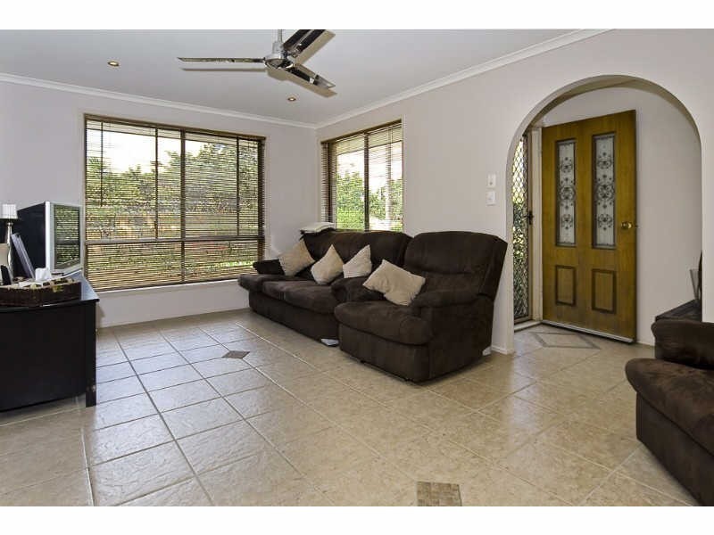 39 Holder Street, Loganholme QLD 4129
