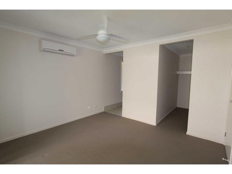 29 Benezet Drive, Augustine Heights QLD 4300