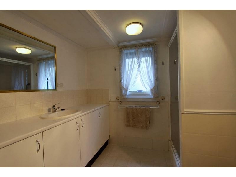 6 Pound Street, Dutton Park QLD 4102