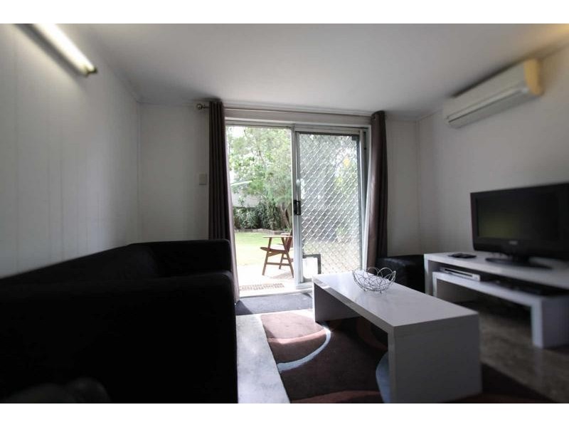 6 Pound Street, Dutton Park QLD 4102