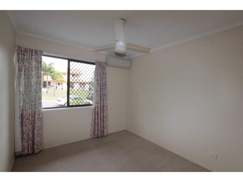 27 Orpheus Street, Robertson QLD 4109