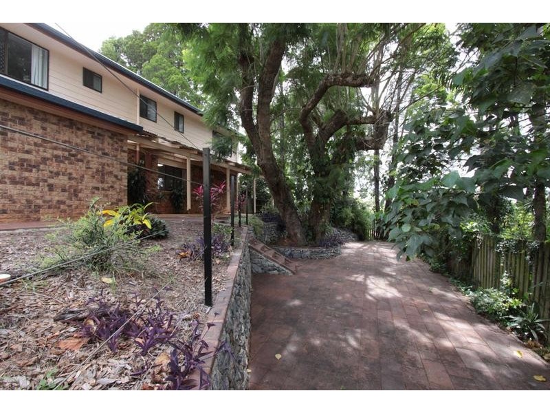 27 Orpheus Street, Robertson QLD 4109