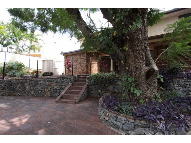 27 Orpheus Street, Robertson QLD 4109