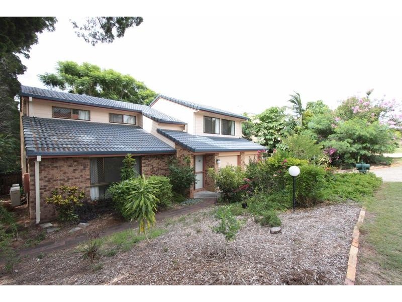 27 Orpheus Street, Robertson QLD 4109