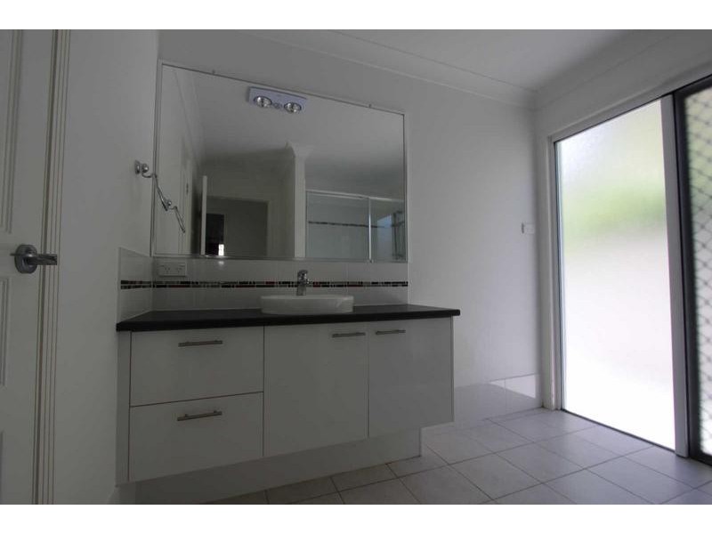 1/28 Relimba Street, Shailer Park QLD 4128