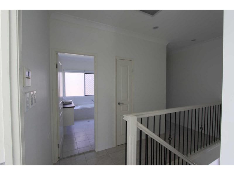 1/28 Relimba Street, Shailer Park QLD 4128