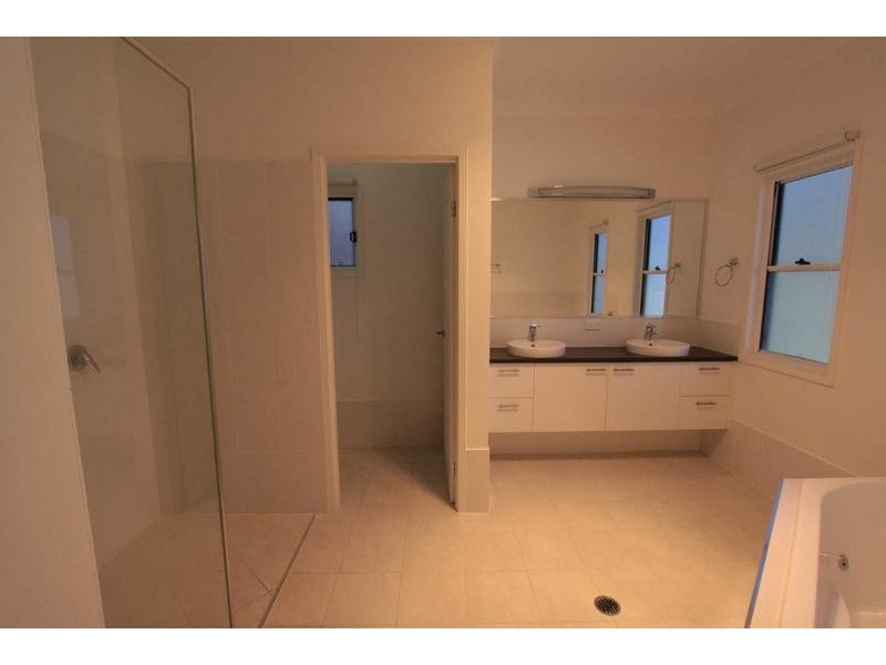 1/28 Relimba Street, Shailer Park QLD 4128