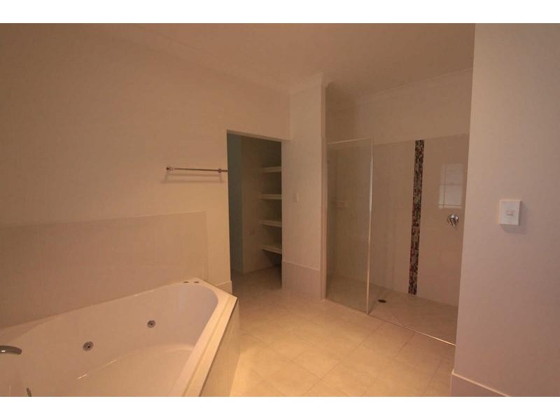 1/28 Relimba Street, Shailer Park QLD 4128