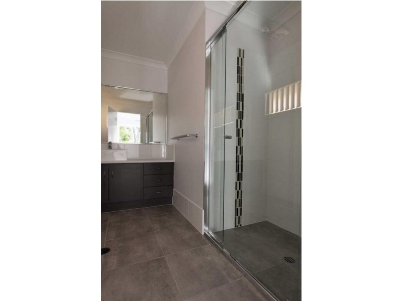 57 Gordon Street, Ormiston QLD 4160