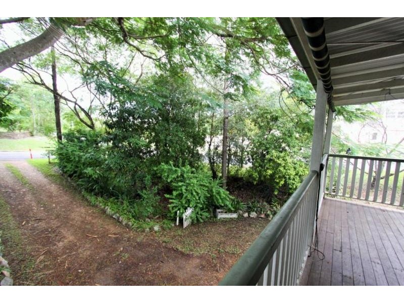 19 MacGregor Street, Woodend QLD 4305