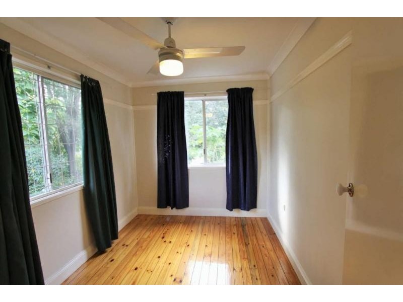 19 MacGregor Street, Woodend QLD 4305