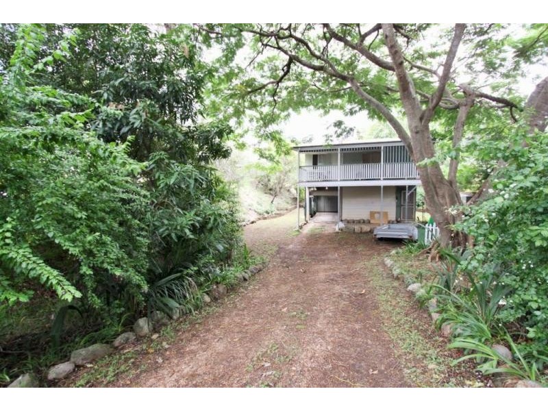 19 MacGregor Street, Woodend QLD 4305