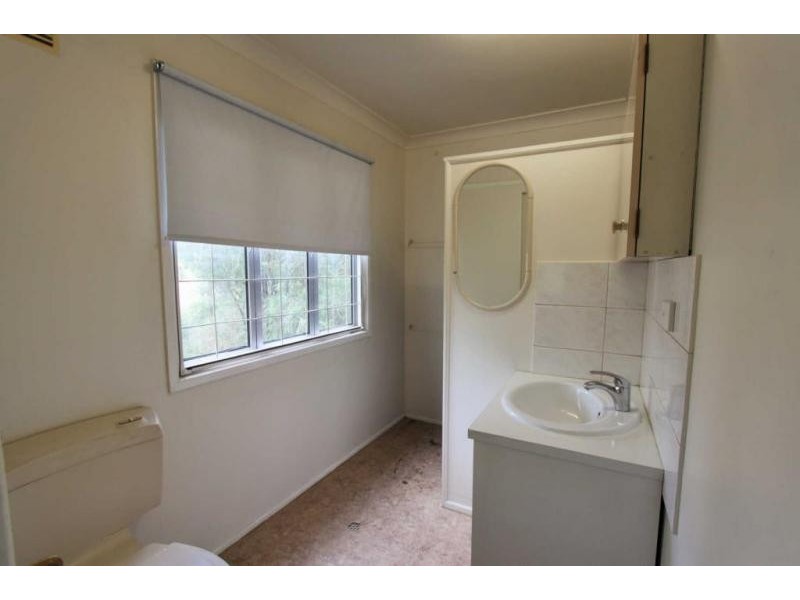 19 MacGregor Street, Woodend QLD 4305