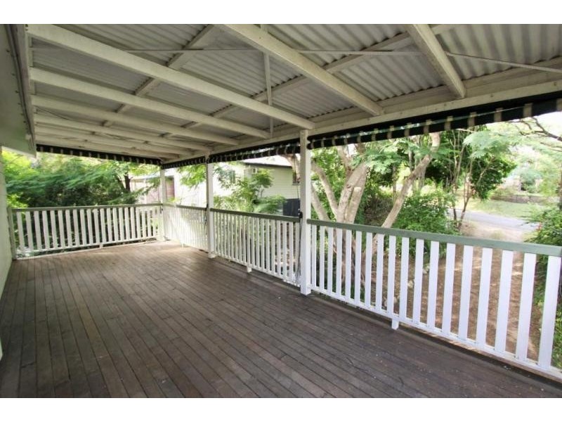 19 MacGregor Street, Woodend QLD 4305
