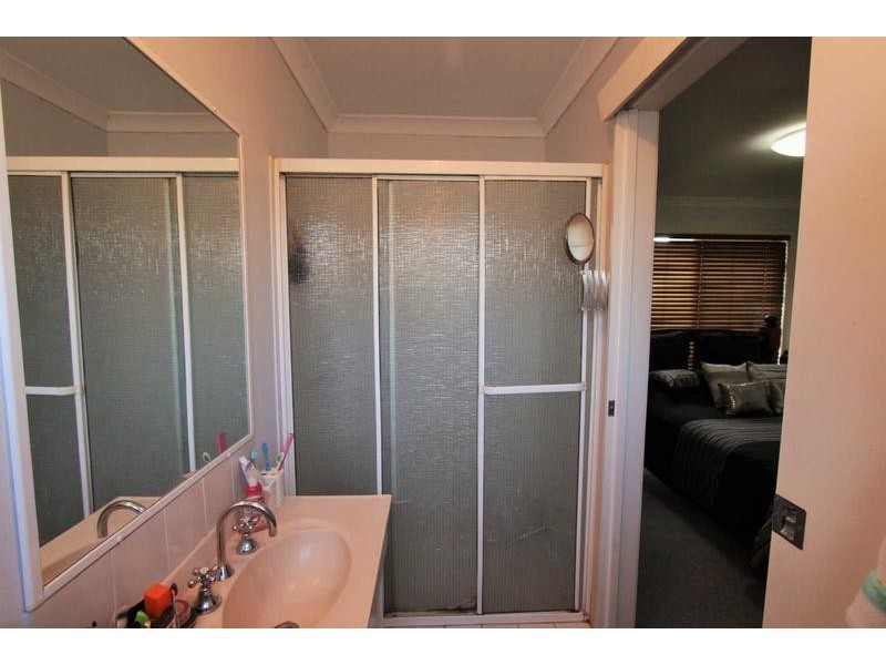56 Moreton Street, Boronia Heights QLD 4124