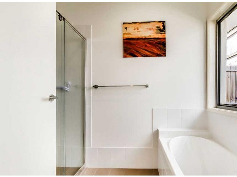 12 Morialta Street, Springfield Lakes QLD 4300
