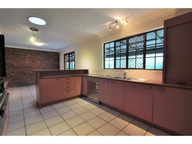 11 Janelle Street, Bellbird Park QLD 4300