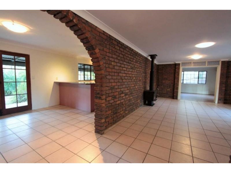 11 Janelle Street, Bellbird Park QLD 4300