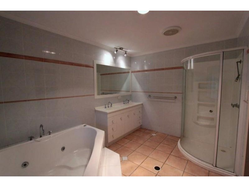 11 Janelle Street, Bellbird Park QLD 4300