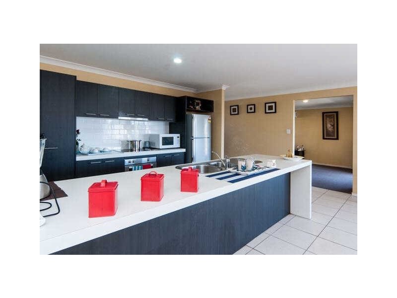 2 Brittany Crescent,, Raceview QLD 4305