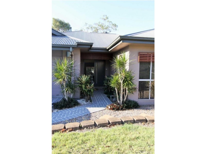 42 Summit Drive, Springfield Lakes QLD 4300
