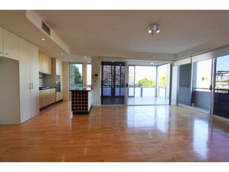 10/1-3 Dixon Street, New Farm QLD 4005