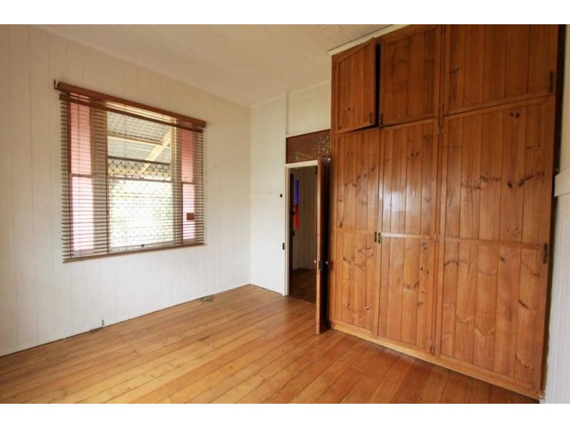 49 Pine Moutain Road, North Ipswich QLD 4305