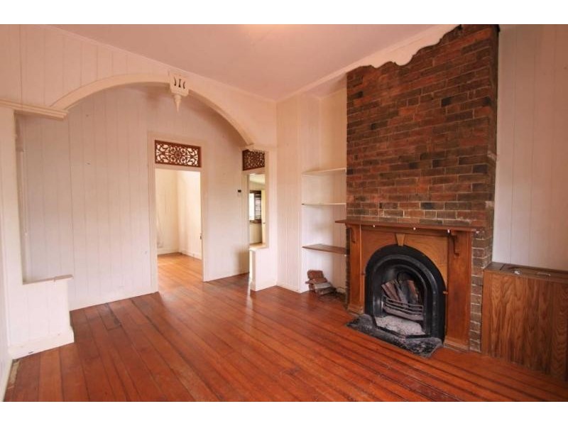 49 Pine Moutain Road, North Ipswich QLD 4305